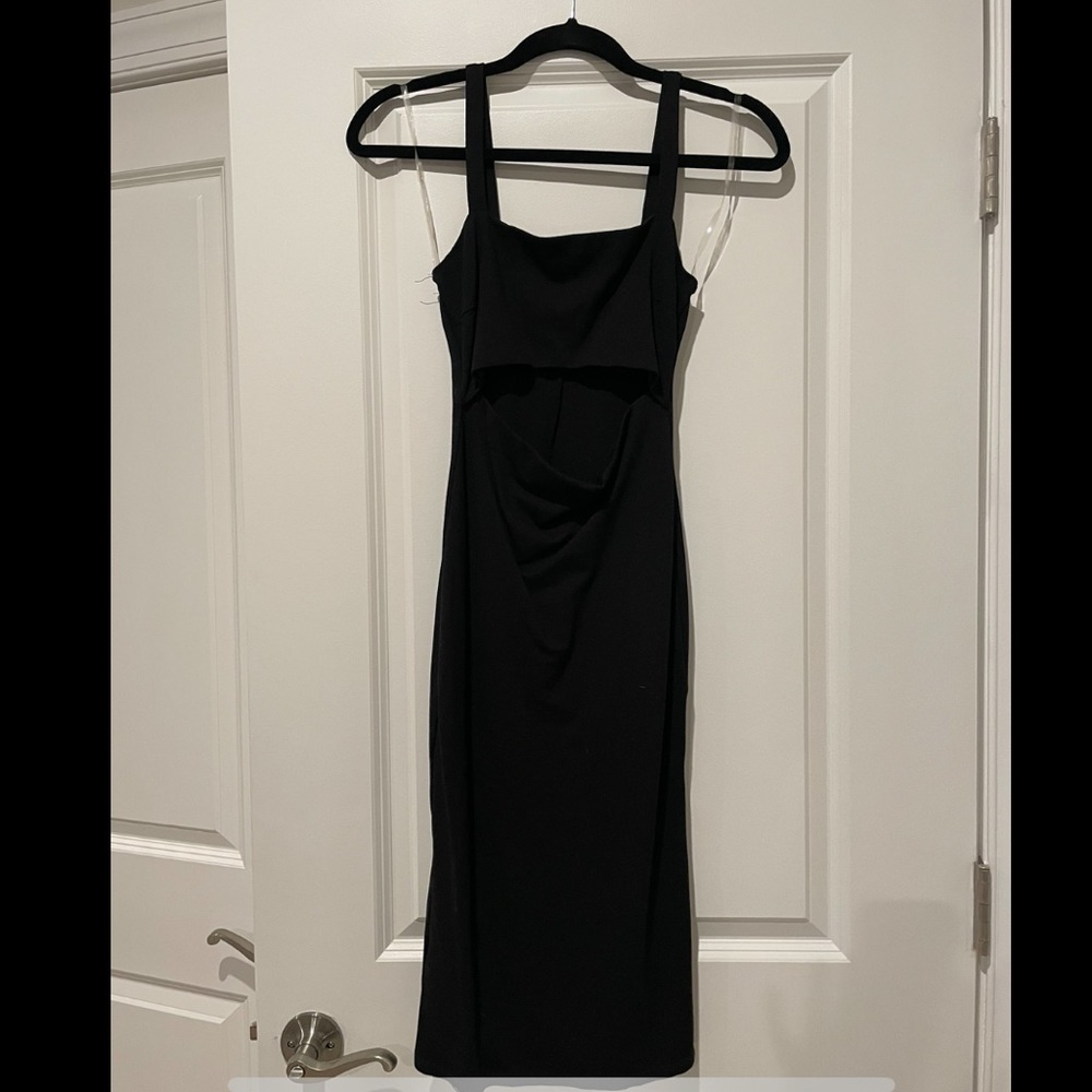 Vici Black midi dress
